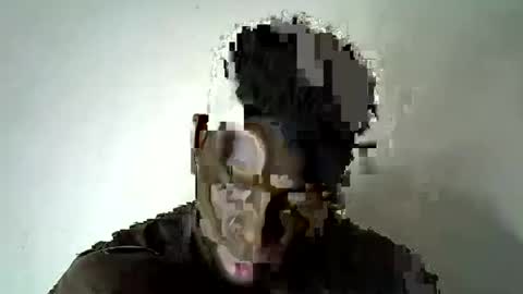 Snapshot of blesse_mixed chatting on October 8, 1:48 pm Black brown online show from October 8, 1:48 pm