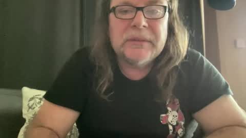 BlIdoL online show from March 18, 7:33 am