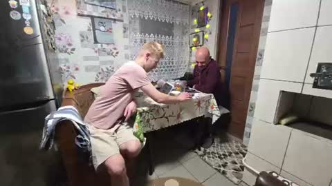 blond_boy69 online show from July 6, 7:05 pm