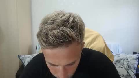 Snapshot of blondeagle chatting on September 9, 3:22 pm Mr Blond online show from September 9, 3:22 pm