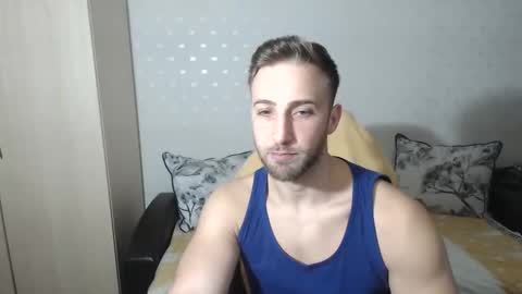 Snapshot of blondeagle chatting on January 7, 7:06 pm Mr Blond online show from January 7, 7:06 pm