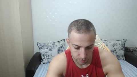 Snapshot of blondeagle chatting on January 28, 8:25 am Mr Blond online show from January 28, 8:25 am