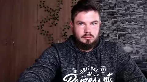 blueeyeboy0 online show from July 22, 8:17 am