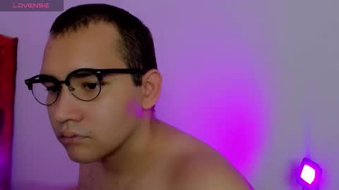 alexander online show from November 15, 7:05 pm