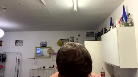 Blueyloey online show from December 29, 2:27 am