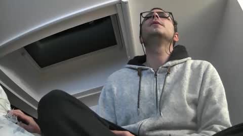 bo22222222 online show from April 21, 7:09 pm