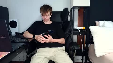 bobby72738 online show from September 30, 3:12 am