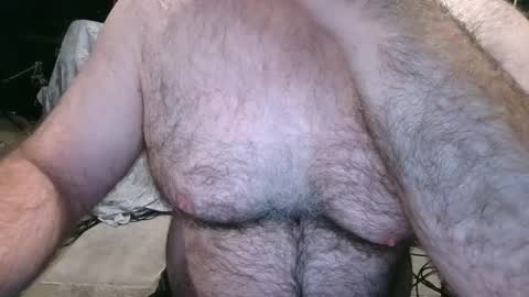 Snapshot of bobbyhill27b chatting on October 2, 2:15 am BobbyHill27b online show from October 2, 2:15 am