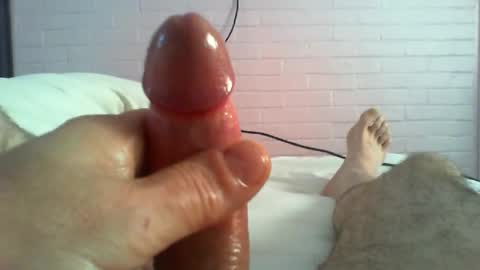 bobbym666 online show from July 19, 7:14 am