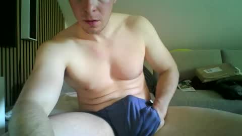 Sascha online show from April 15, 2:50 pm