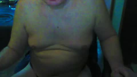 Snapshot of bodyminds82 chatting on October 19, 7:33 am Mr String online show from October 19, 7:33 am