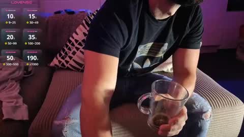 boiteasex online show from April 24, 5:43 am