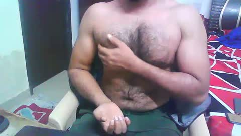 Snapshot of boldinddude chatting on February 13, 11:17 am Chris B online show from February 13, 11:17 am