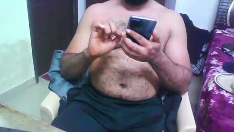 Snapshot of boldinddude chatting on December 18, 1:12 pm Chris B online show from December 18, 1:12 pm