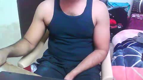 Snapshot of boldinddude chatting on December 29, 12:55 pm Chris B online show from December 29, 12:55 pm