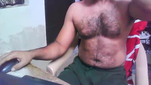 Snapshot of boldinddude chatting on February 11, 11:32 am Chris B online show from February 11, 11:32 am