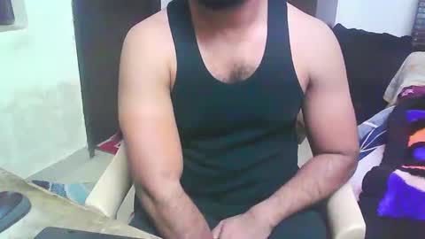 Snapshot of boldinddude chatting on January 13, 12:24 pm Chris B online show from January 13, 12:24 pm