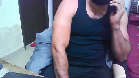 Snapshot of boldinddude chatting on December 31, 12:04 pm Chris B online show from December 31, 12:04 pm
