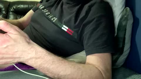 bon45433 online show from March 7, 1:25 am