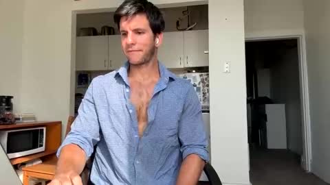 Bondi online show from January 22, 9:55 pm