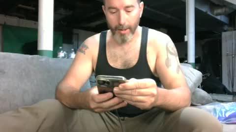 bongripingclitlicker online show from April 26, 3:37 am