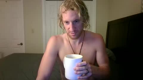 BookAndBrawn online show from December 3, 3:01 am