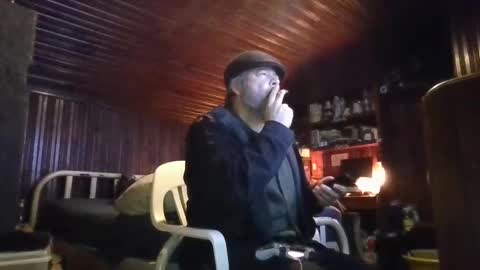 Snapshot of booshy chatting on January 13, 12:45 pm Booshwa online show from January 13, 12:45 pm