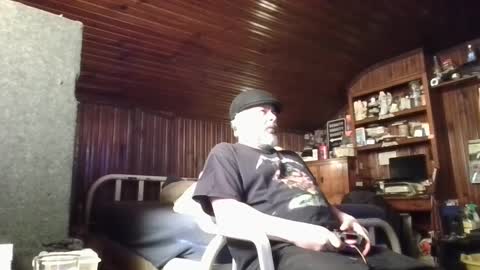 Snapshot of booshy chatting on January 8, 5:26 pm Booshwa online show from January 8, 5:26 pm
