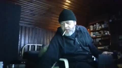 Snapshot of booshy chatting on January 10, 7:25 am Booshwa online show from January 10, 7:25 am