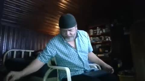 Snapshot of booshy chatting on December 29, 2:38 am Booshwa online show from December 29, 2:38 am