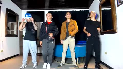 boranget online show from April 21, 12:00 pm