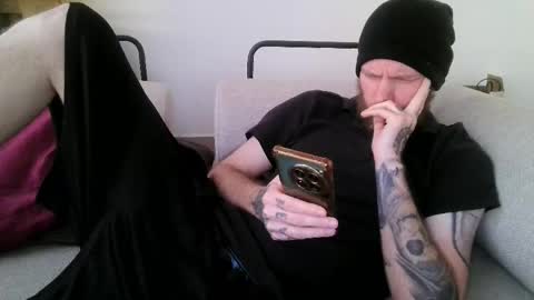 boredpunkdude666 online show from March 27, 10:54 pm