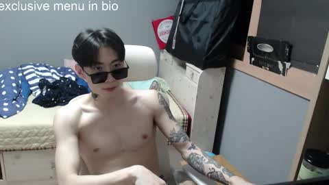 boxman556990 online show from November 1, 10:41 am