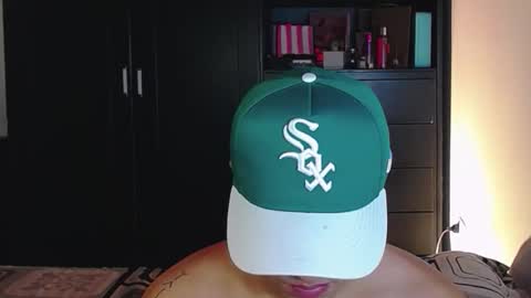 miguel  online show from February 14, 12:05 am