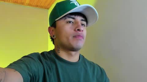 miguel  online show from March 22, 12:04 am