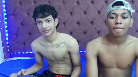 Snapshot of boys_hotparty chatting on December 5, 2:00 pm ALEX - TAYLER -MIKE online show from December 5, 2:00 pm