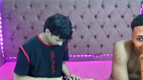 Snapshot of boys_hotparty chatting on December 3, 1:43 pm ALEX - TAYLER -MIKE online show from December 3, 1:43 pm
