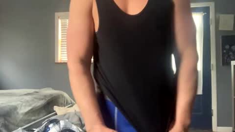 Snapshot of boytoy8969 chatting on February 19, 1:28 pm boytoy8969 online show from February 19, 1:28 pm