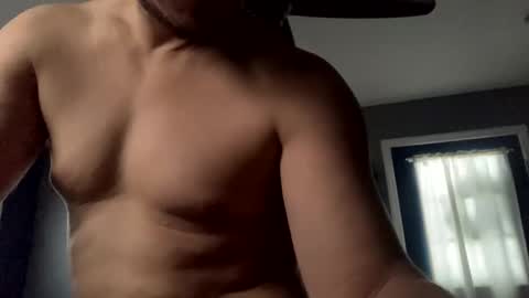 Snapshot of boytoy8969 chatting on December 12, 2:33 pm boytoy8969 online show from December 12, 2:33 pm