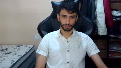 boyzinm2 online show from February 23, 12:34 am