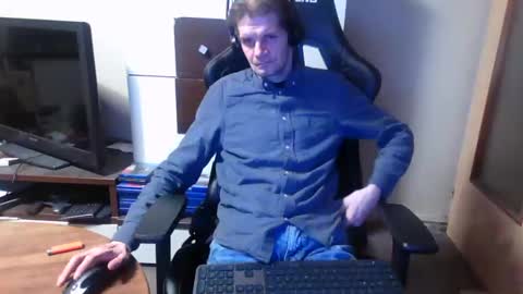 bponie1 online show from December 7, 11:12 pm