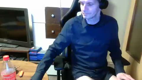 bponie1 online show from December 7, 3:14 am