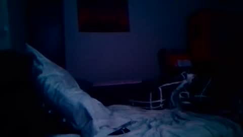 GuitarBrad1989 online show from February 25, 8:59 am