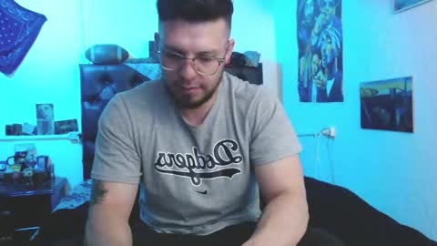 brad hot boy online show from March 24, 7:07 pm