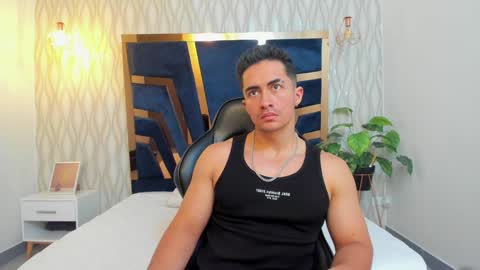 Snapshot of brad_summer chatting on January 30, 5:28 pm brad summer online show from January 30, 5:28 pm