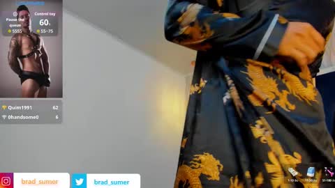 Snapshot of brad_summer chatting on October 6, 6:56 pm brad summer online show from October 6, 6:56 pm