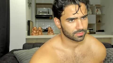 Snapshot of bradleymartin7 chatting on March 12, 11:44 pm bradleymartin7 online show from March 12, 11:44 pm
