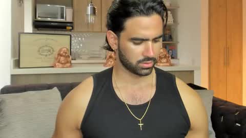 bradleymartin7 online show from November 15, 5:15 pm