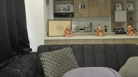 Snapshot of bradleymartin7 chatting on December 30, 10:45 pm bradleymartin7 online show from December 30, 10:45 pm