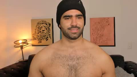 bradleymartin7 online show from July 17, 11:39 am